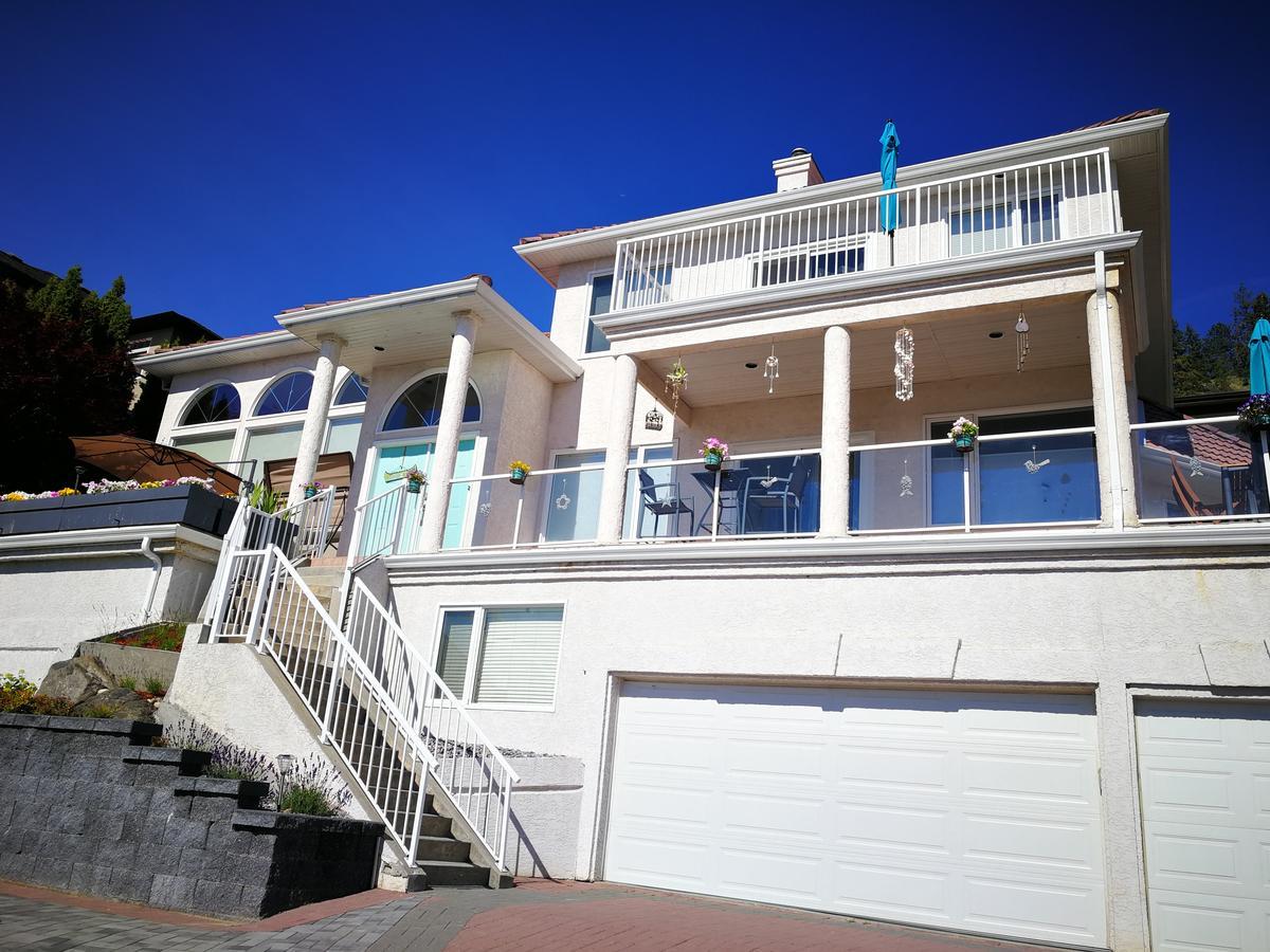 Lakeview Oasis Bed And Breakfast West Kelowna Eksteriør billede